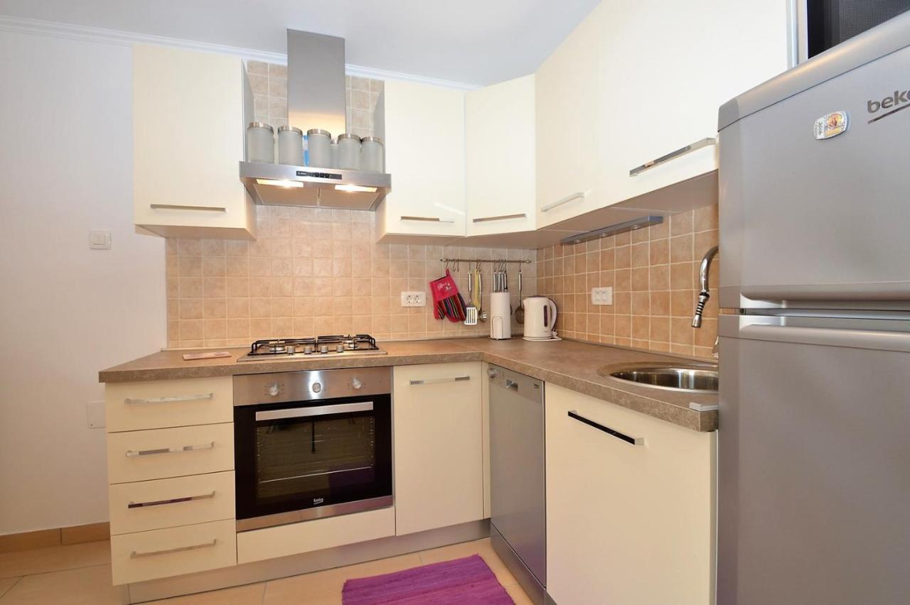 Apartment Hrasta Vrana  Rom bilde